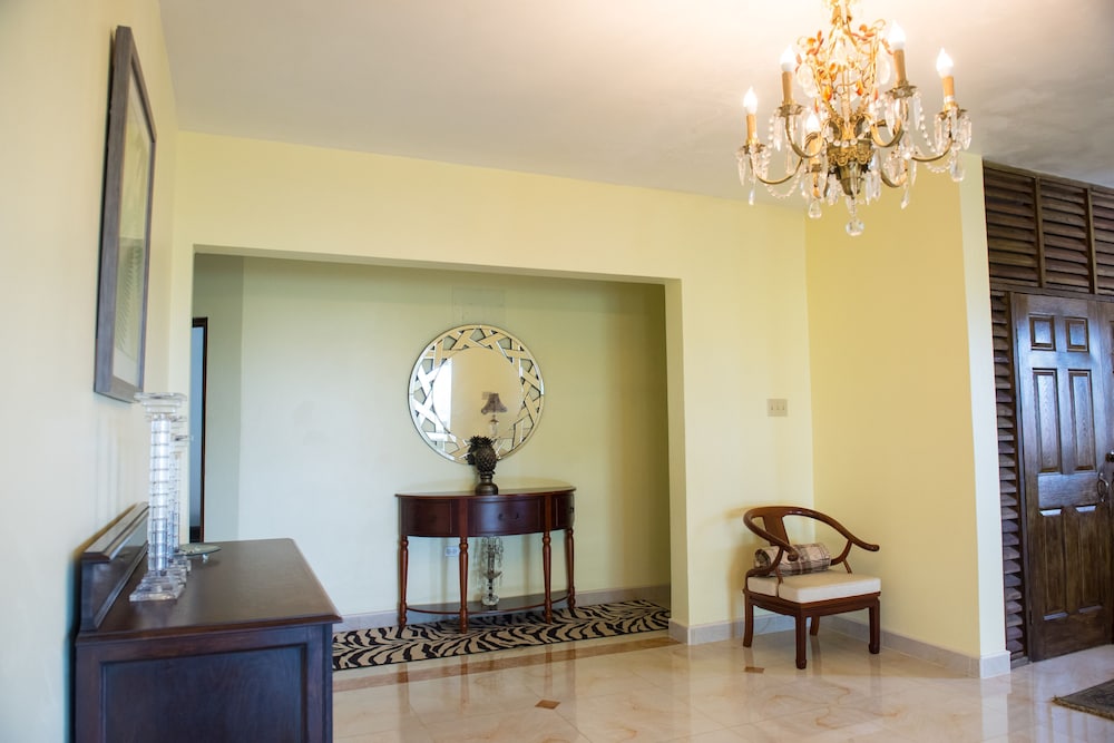 Blue Lotus Villa