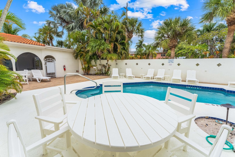 Bianco Sands by Beachside Management - Property Image 69