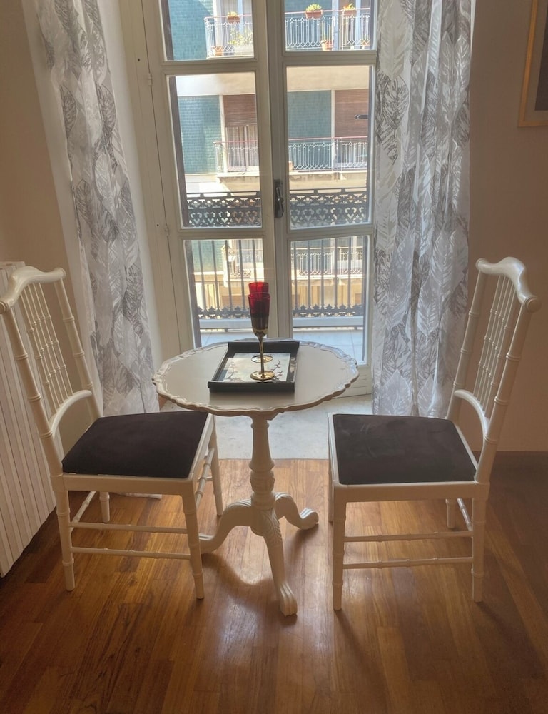 Calefati Gallery Luxury Apartment
