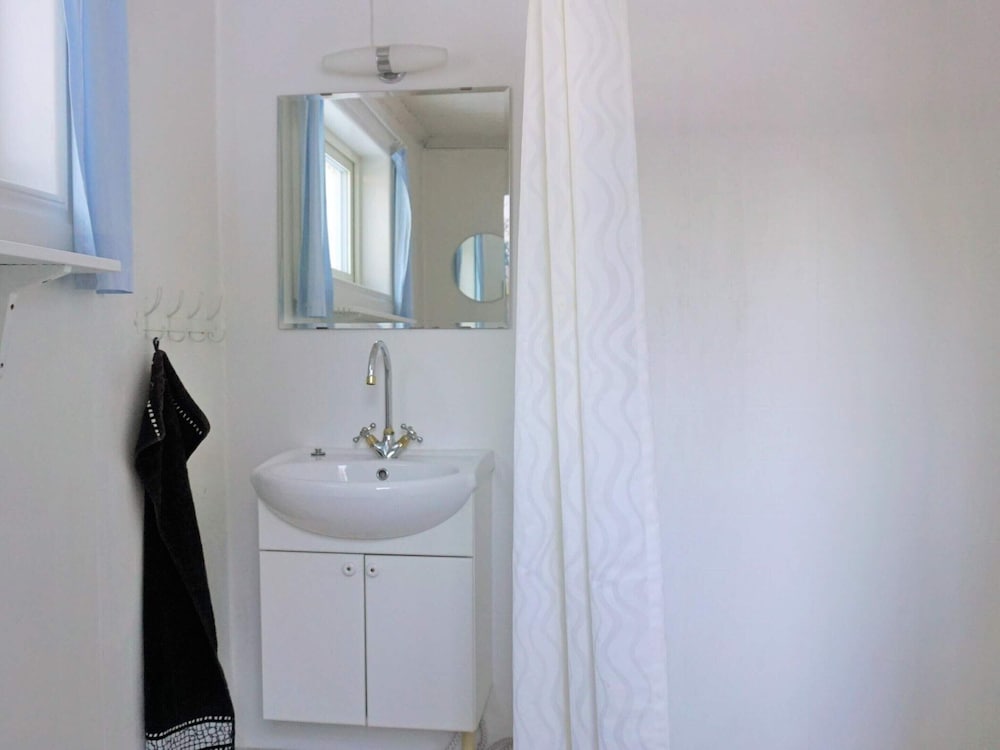 5 Person Holiday Home in Hallabro-by Traum