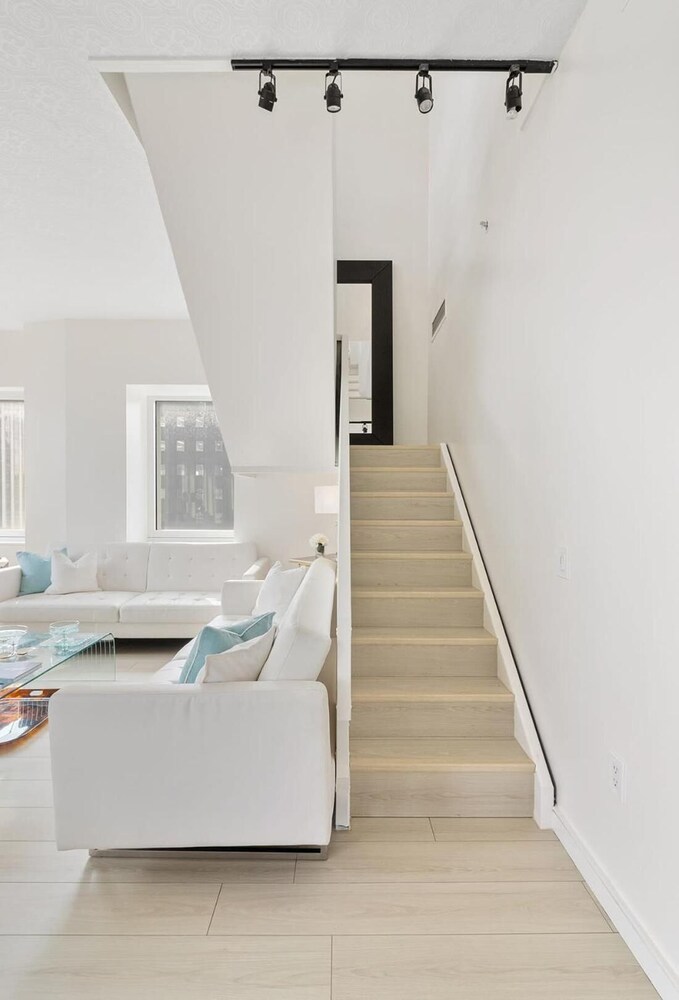 5 Bedroom Luxury Apartment - Grand Opening Promotion - 3