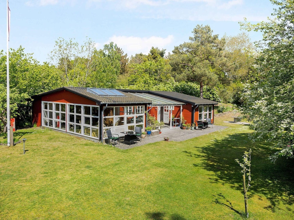 5 Star Holiday Home in Aakirkeby