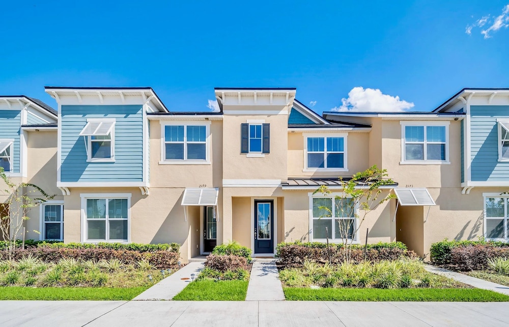Solara Resort Home w Pool 15 min to Disney World