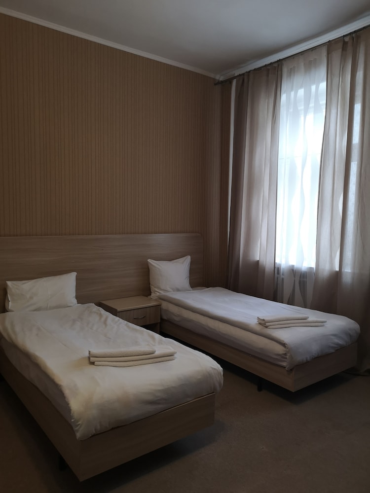 Park Hotel May