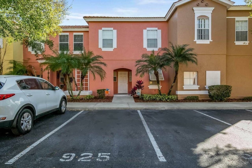 Quiet Resort 3BR Nature Walk 20min to Disney
