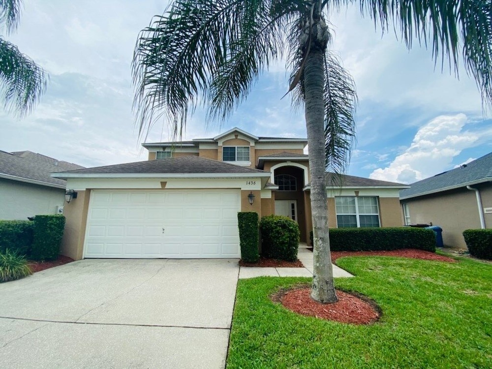 Golf Views By The Pool! Southern Dunes Golf Home 5 Bedroom Villa by RedAwning