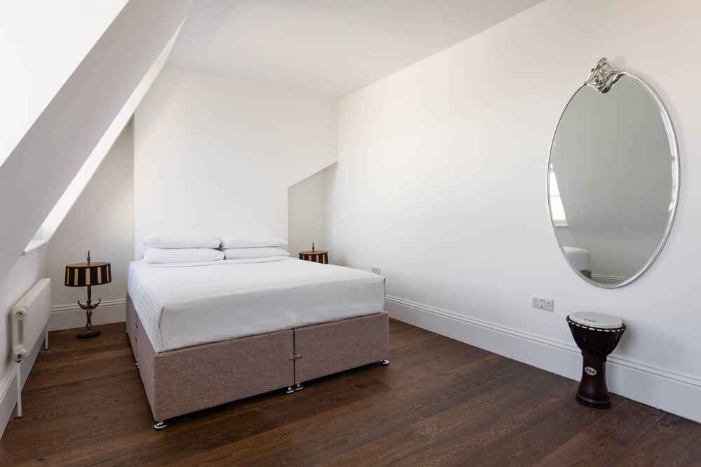 Fulham Road X by Onefinestay