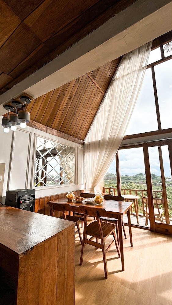 Hayasa Cabin Villa