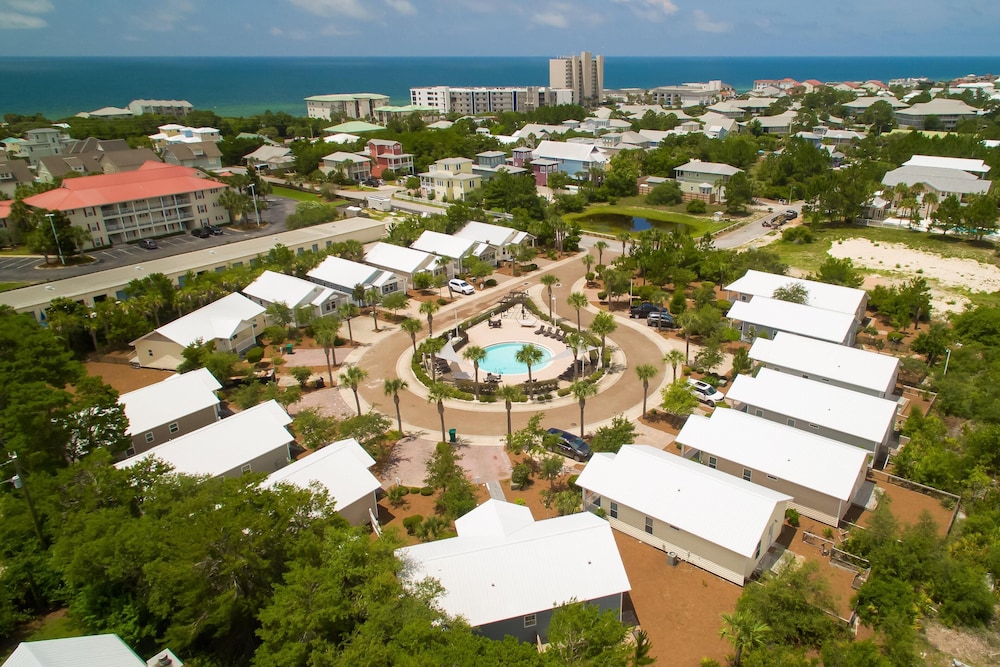 Pelican House view 4