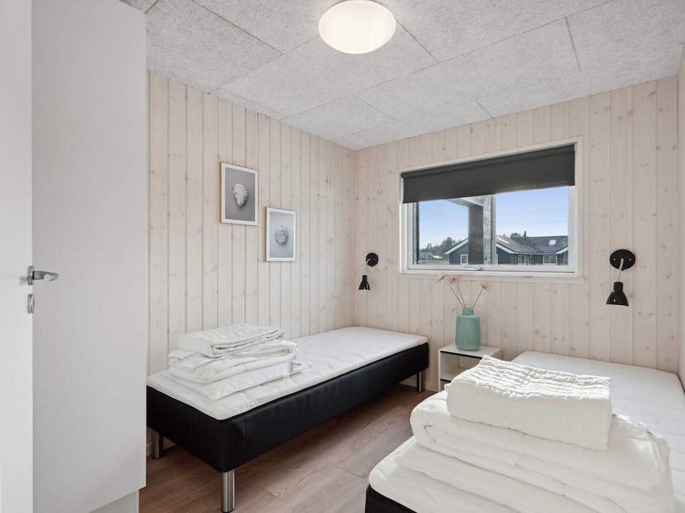 5 Star Holiday Home in Lokken