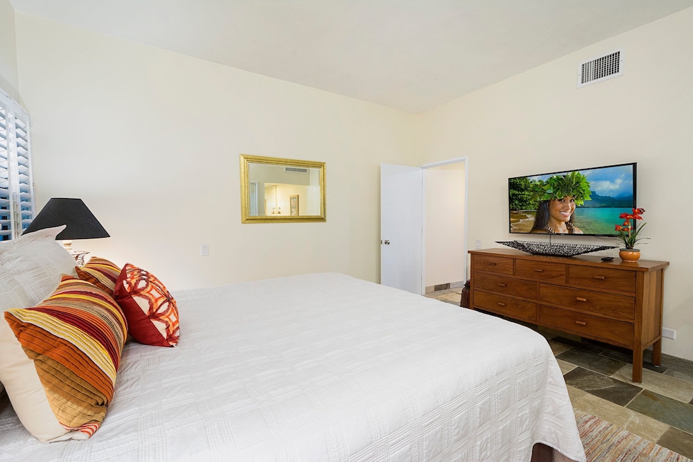 Ocean Front Villa - Central AC- Vrkcv
