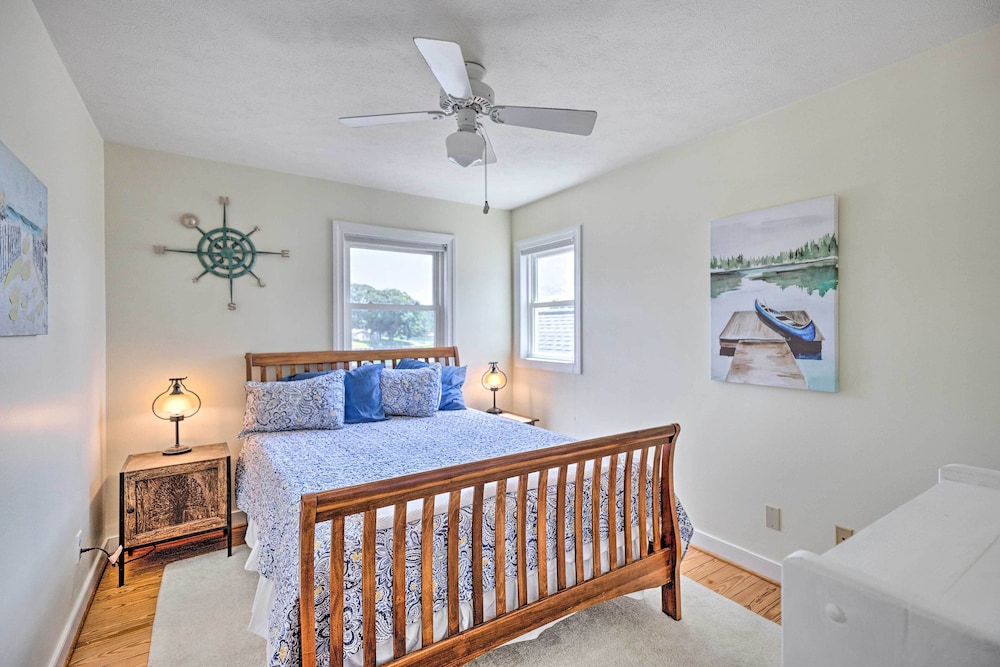 Idyllic Waterfront Home w/ Game Room & Dock view 5