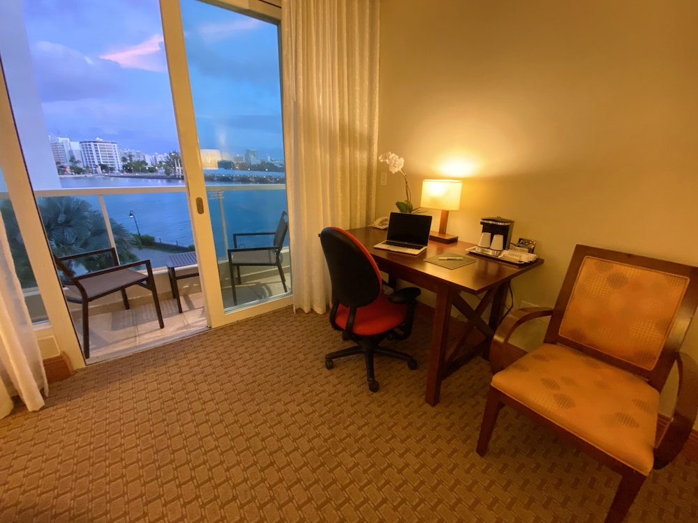 Costa Bahia Hotel Paseo Caribe - Property Image 5