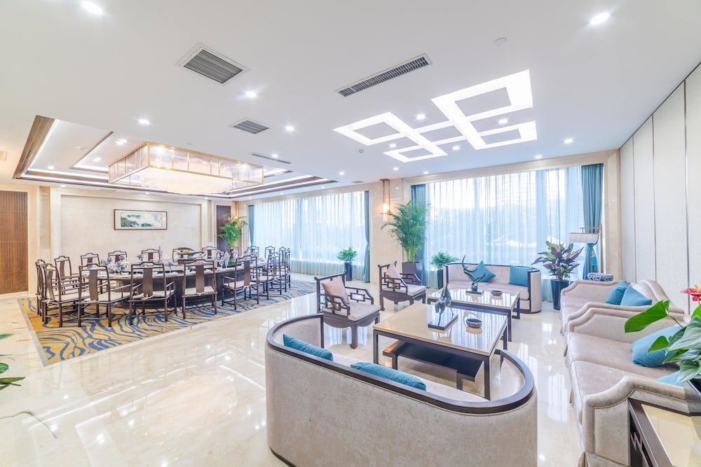 Qingdao Vacations - Hundred Hotel - Property Image 12