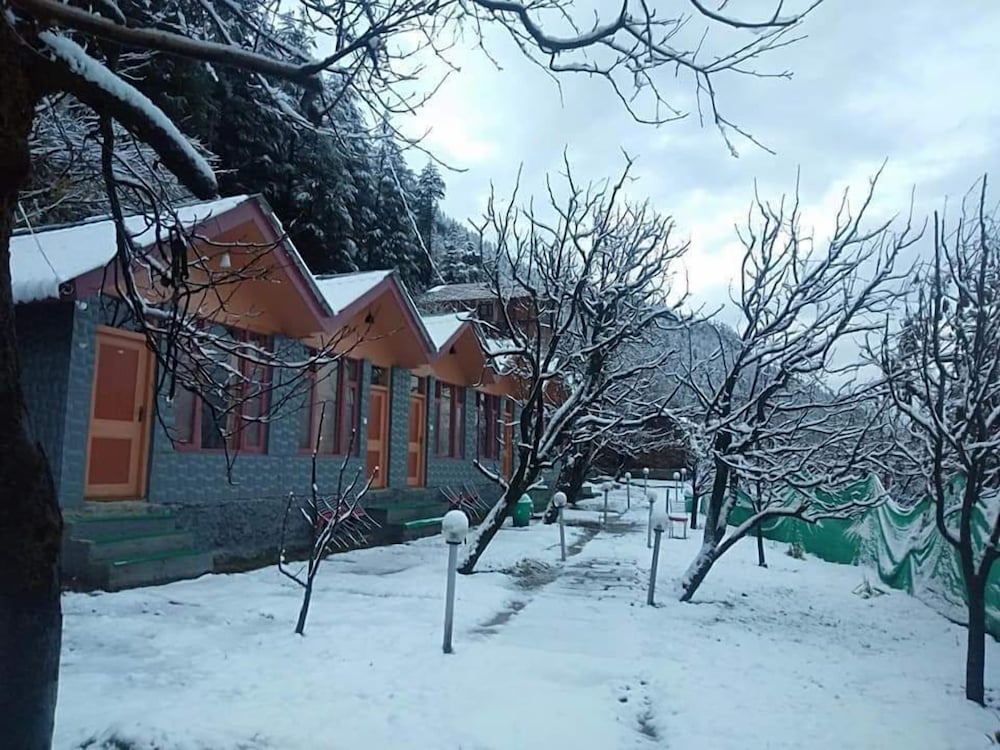 Arudhara Kuteer