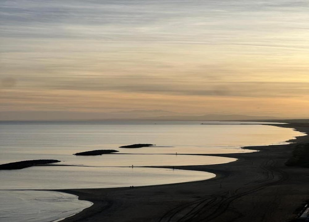 Apartment in Valras Plage With View