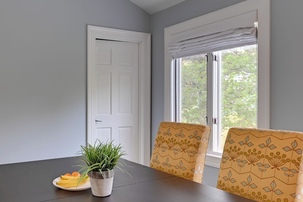 Gold Coast Getaway! Upscale Apt Near New Canaan