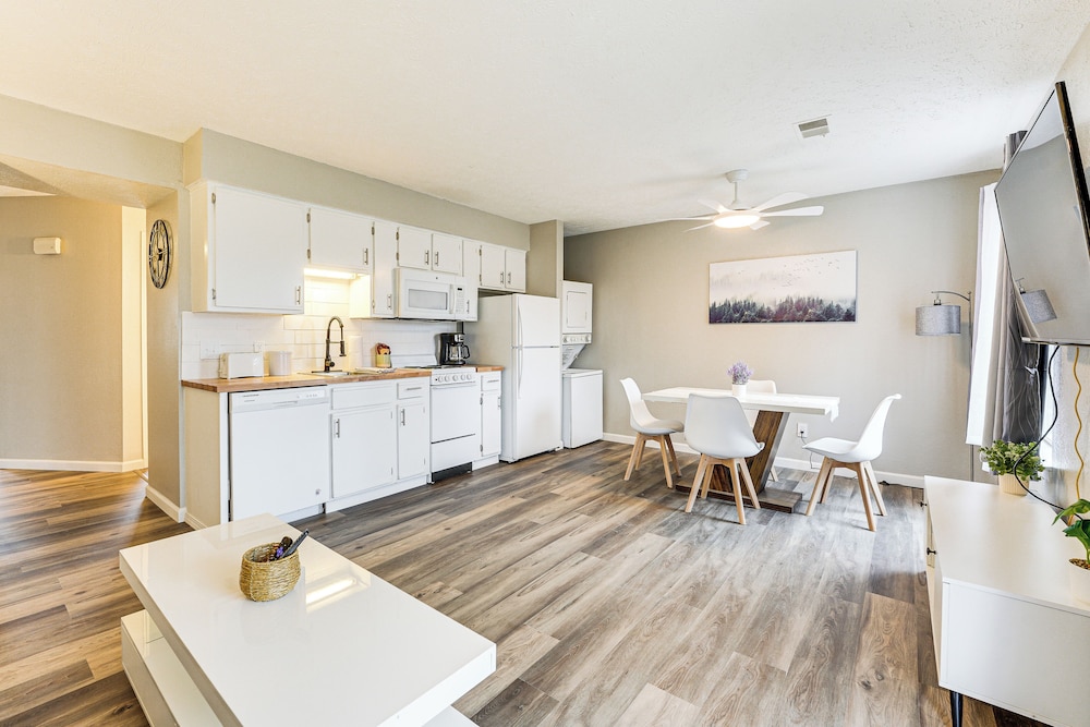 Near Attractions & Shows: Branson Updated Condo