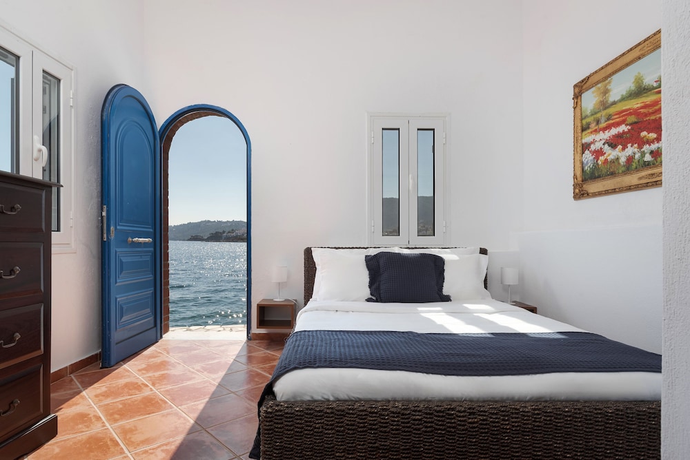 Porto Castello Villas