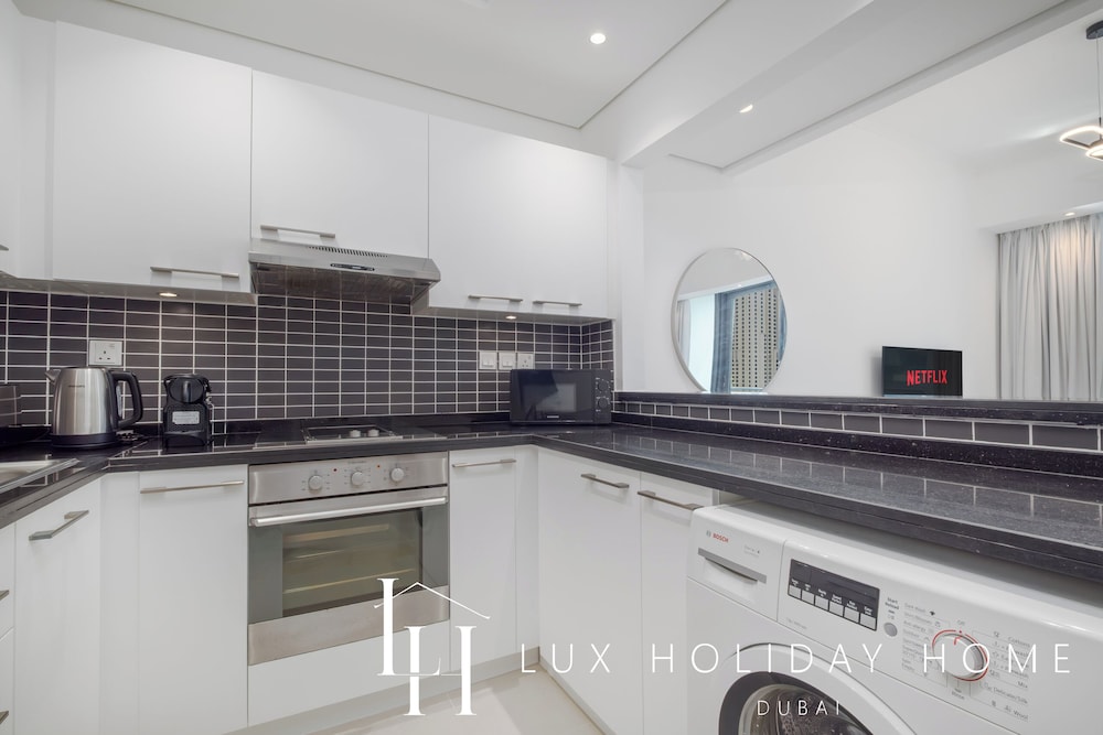 LUX The Silverene Marina View Studio 2