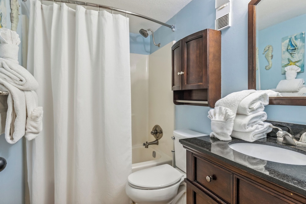 Island Sunrise by Southern Vacation Rentals