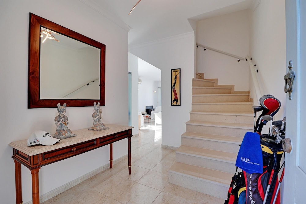 Villa LI in Vilamoura view 3