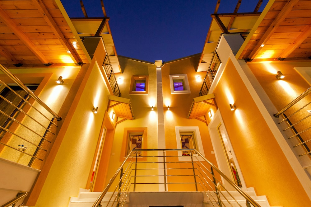 Hotel All Saints Villas - Image 1