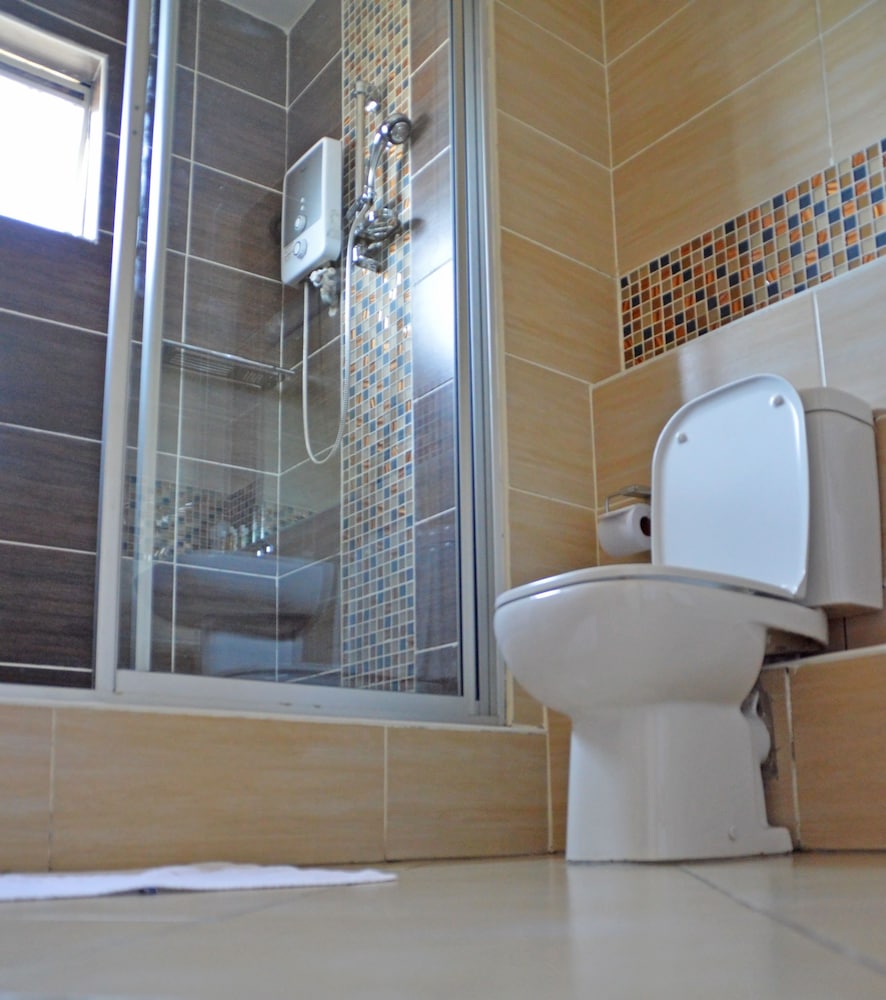 Norfolk Towers Serviced Apartments