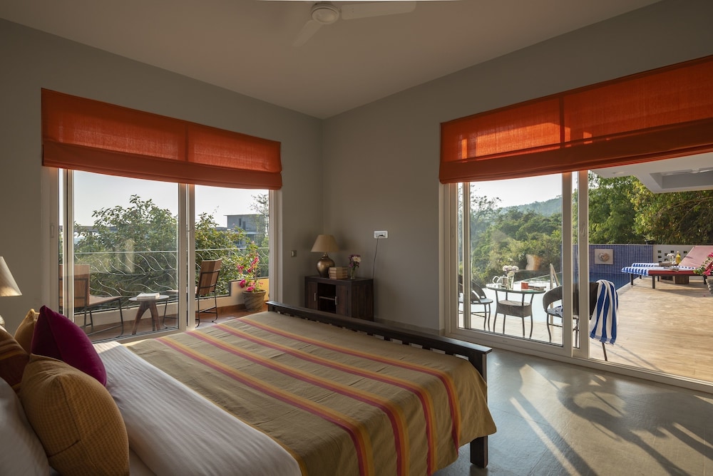 Captain's Quarters by Iksha view 4