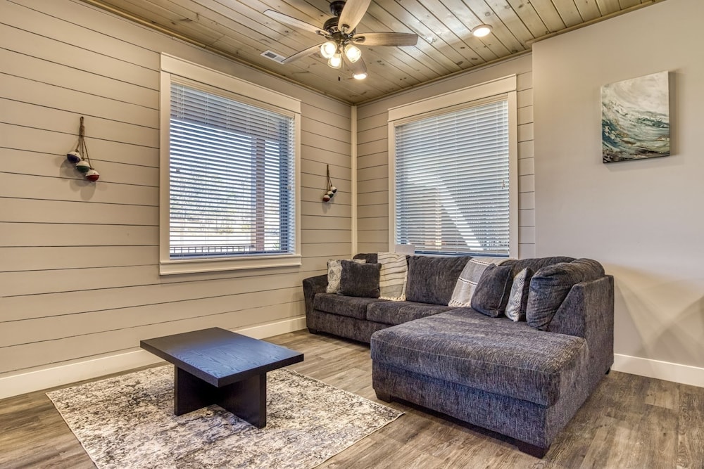 Kingfish Kreek Cabin I 3 Bedroom Chalet
