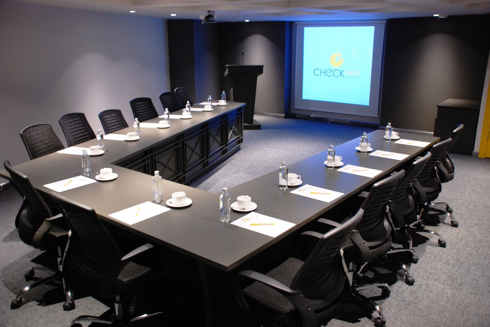Check Inn Otel Ankara - Image 13