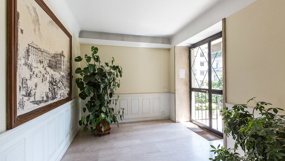 Rental In Rome Ponte Milvio Apartment