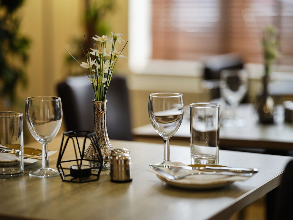 Oxford Vacations - Linton Lodge Hotel, BW Signature Collection - Property Image 22