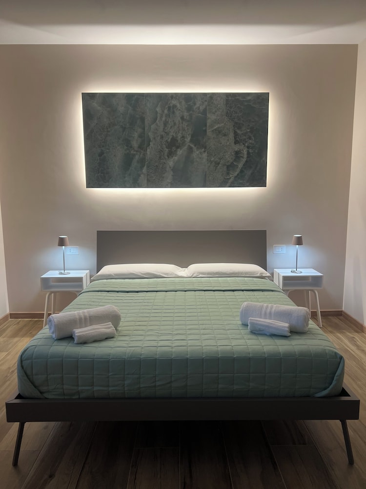 Raffaelli Suite