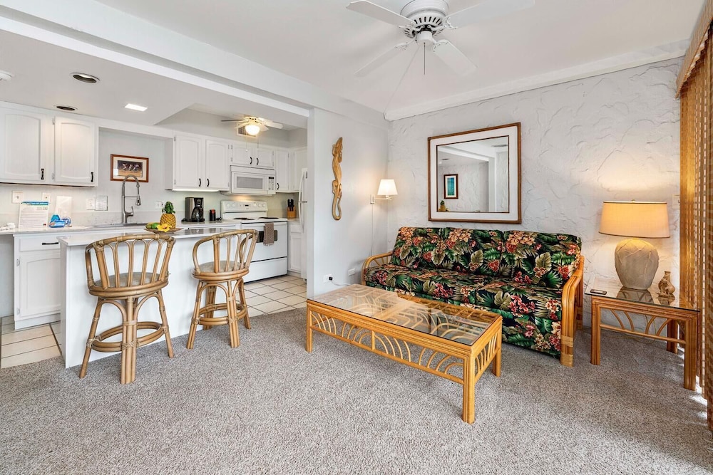 Oceanfront Complex - No Stairs - AC - Wifi - Vrkcv