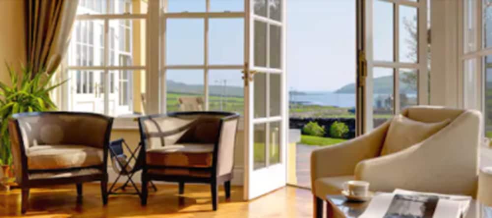 Emlagh House
