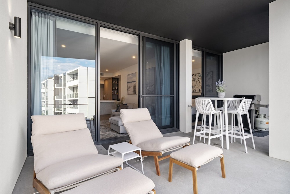 Cosmopolitan 1-bed - Fremantle Beach Front