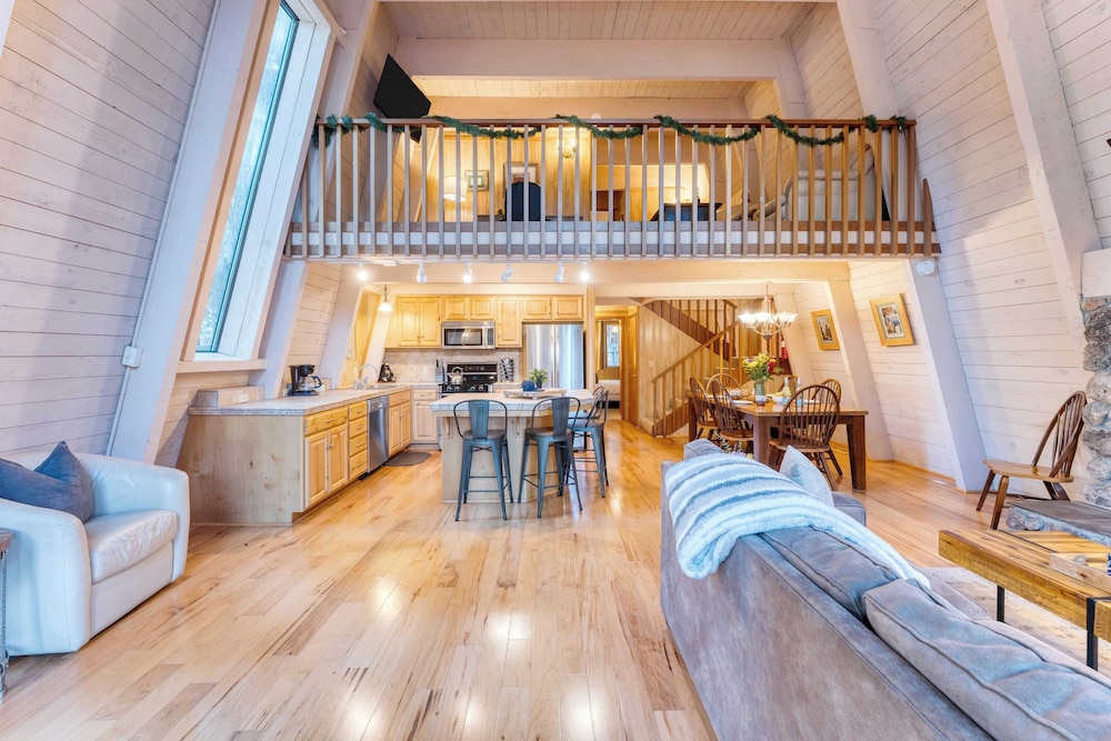 Lundy Bearden Serene Tahoe Retreat With Deck, Fireplace, and Forest Views