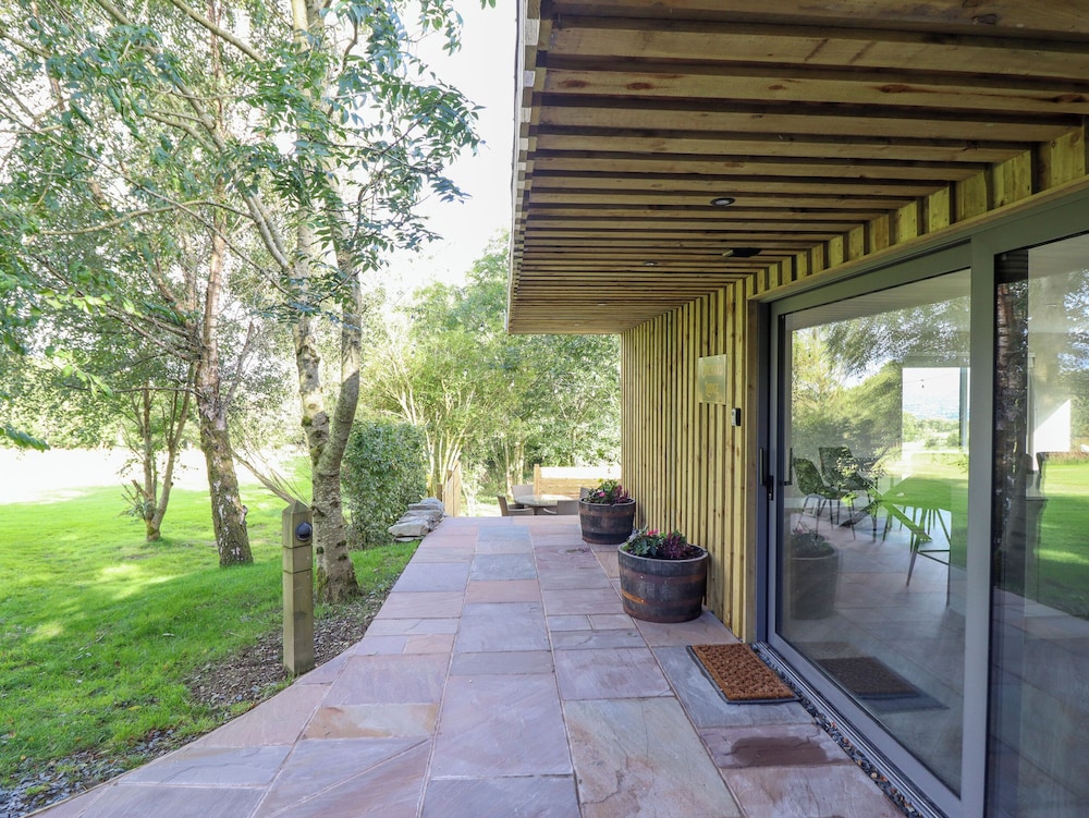 Orchard Lodge