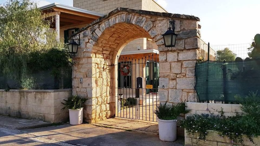 Casa Borgo Regina B&B Bari