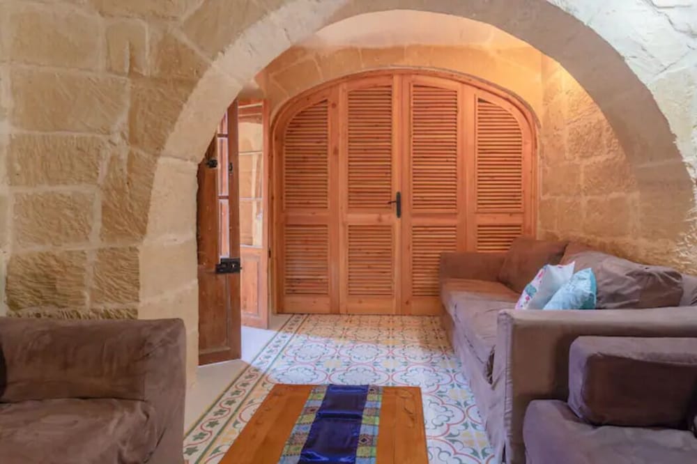 Ta' Frenc Farmhouse