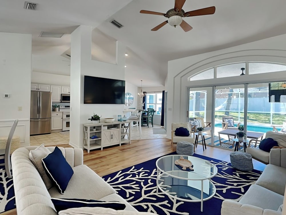 Shore Thing by Distinctive Beach Rentals