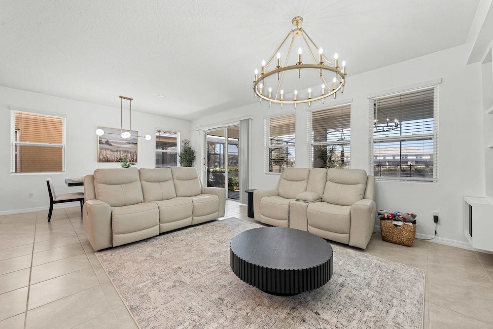 Themed 6BR Home Game Room Pool Sleeps 16