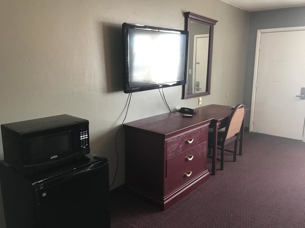 Express Inn - Bay City view 2