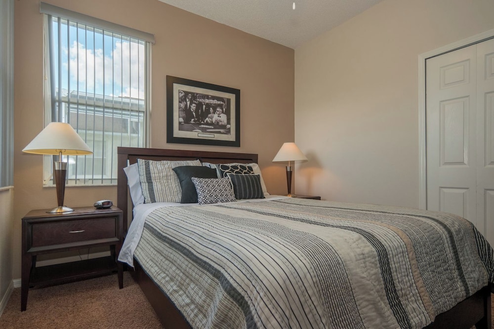 WR1057DL 4 Bedroom Villa in Westridge 4 Home
