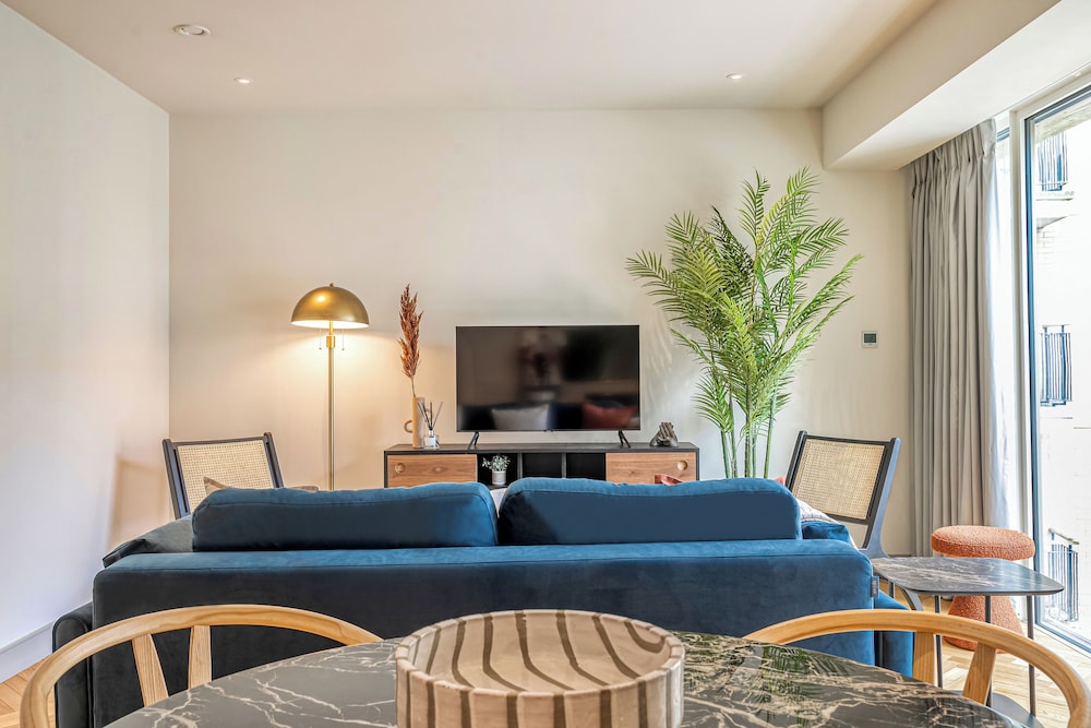 Luxury flats near Big Ben and London Eye