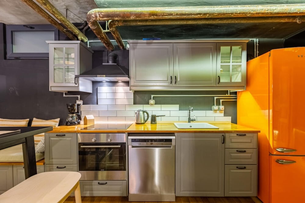 Missafir Apartment With Backyard in Nisantasi