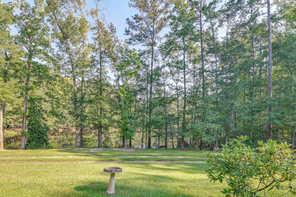 Pool & Deck: Pond-view Getaway in Newnan!