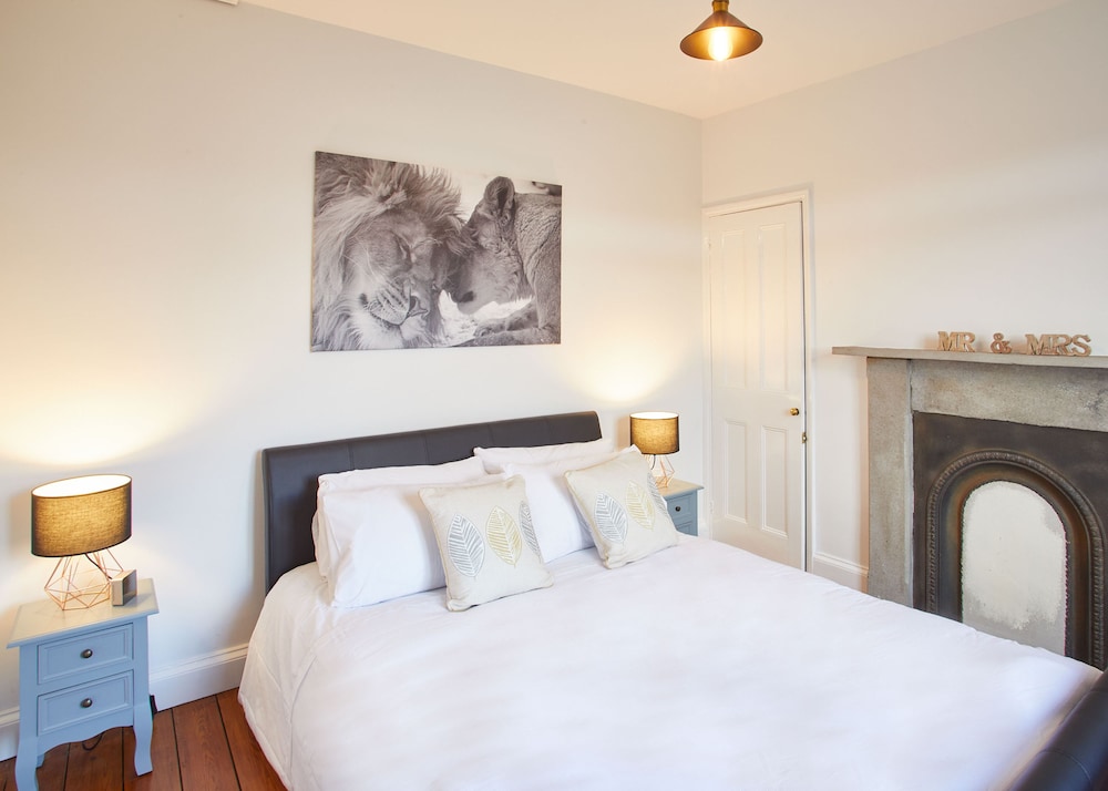 Penhill House view 4
