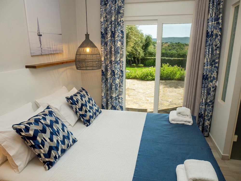 Kotroni Villas